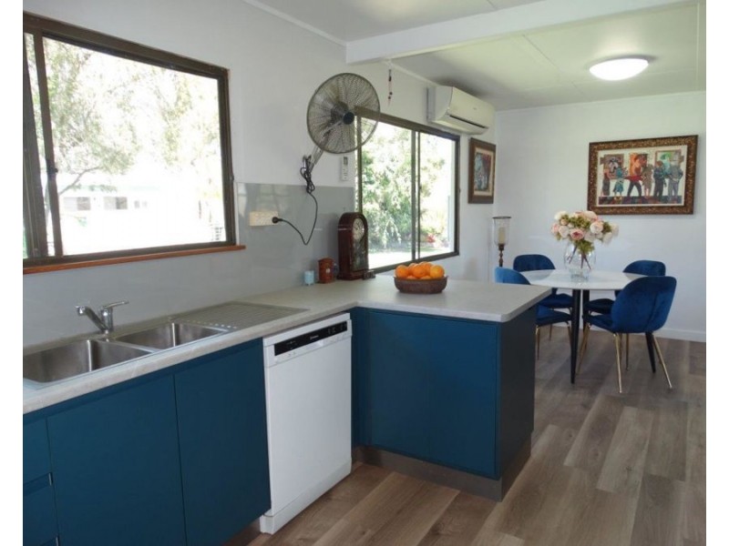 19 Claytons Road, Lowmead QLD 4676