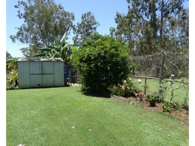 19 Claytons Road, Lowmead QLD 4676