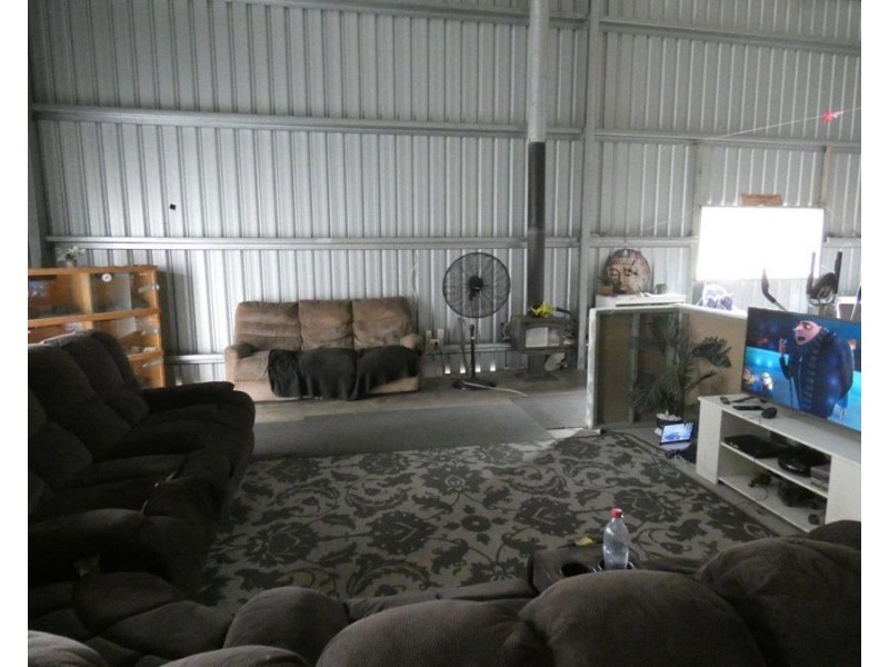 40 Matchbox Road, Deepwater QLD 4674