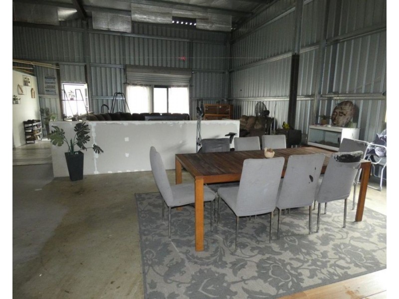 40 Matchbox Road, Deepwater QLD 4674