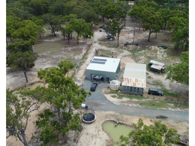 40 Matchbox Road, Deepwater QLD 4674