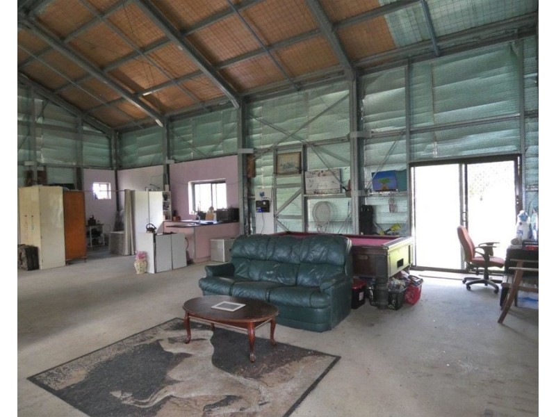 330 Cross Road, Euleilah QLD 4674