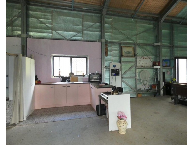 330 Cross Road, Euleilah QLD 4674