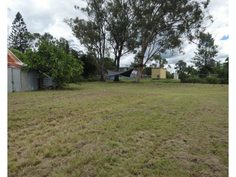 20 McPherson Street, Rosedale QLD 4674