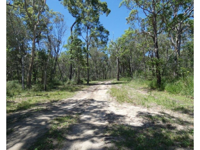 813 Pacific Drive, Deepwater QLD 4674