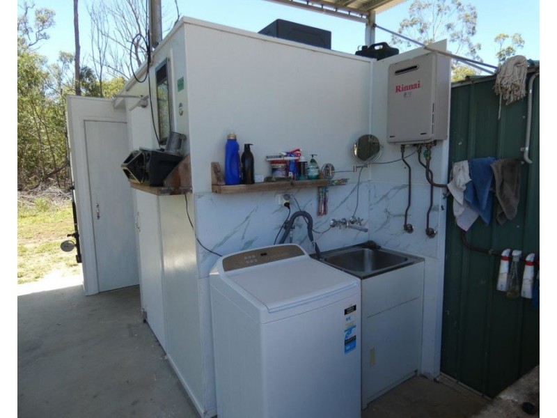 813 Pacific Drive, Deepwater QLD 4674