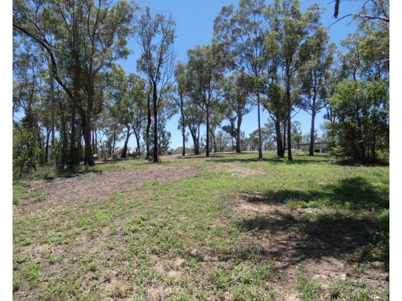 813 Pacific Drive, Deepwater QLD 4674