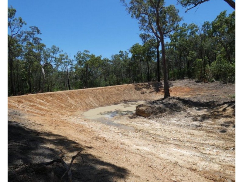 813 Pacific Drive, Deepwater QLD 4674