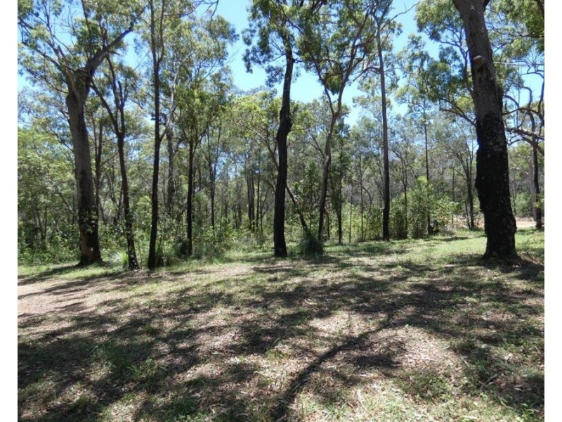 813 Pacific Drive, Deepwater QLD 4674