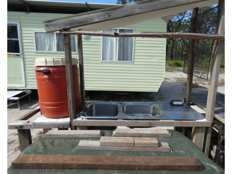 641 Capricornia Drive, Deepwater QLD 4674