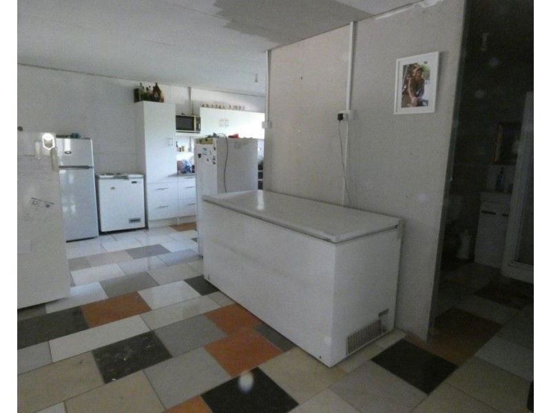 2090 Lowmead Road, Colosseum QLD 4677