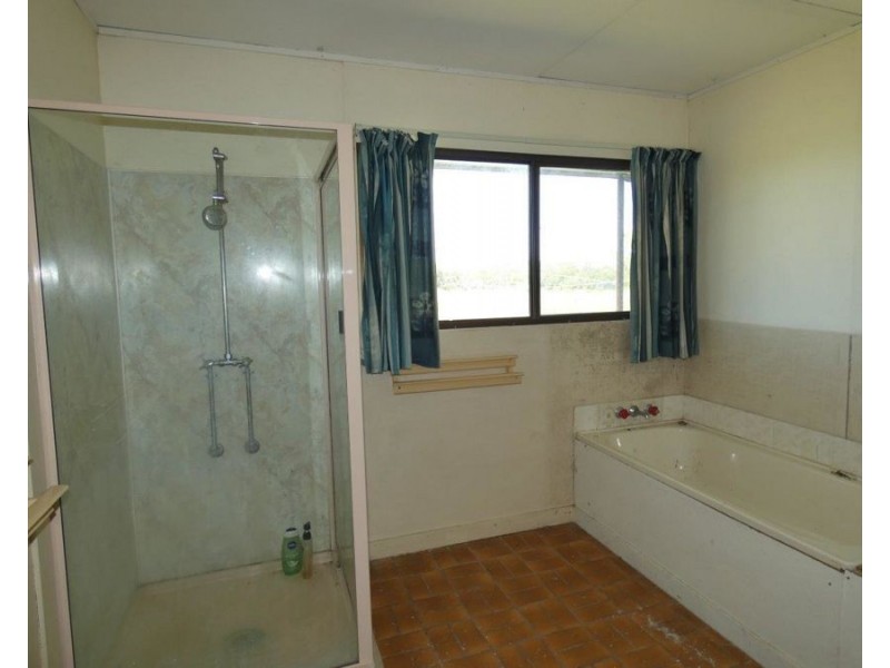 162 Brauers Road, Mount Maria QLD 4674