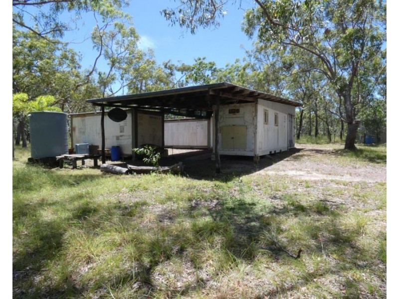 137 Oceania Court, Deepwater QLD 4674