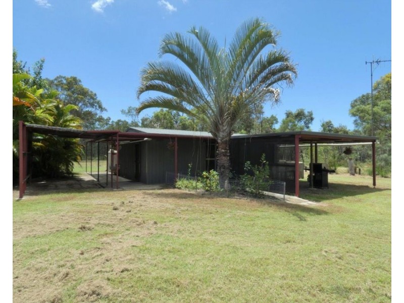 60 Oceania Court, Deepwater QLD 4674