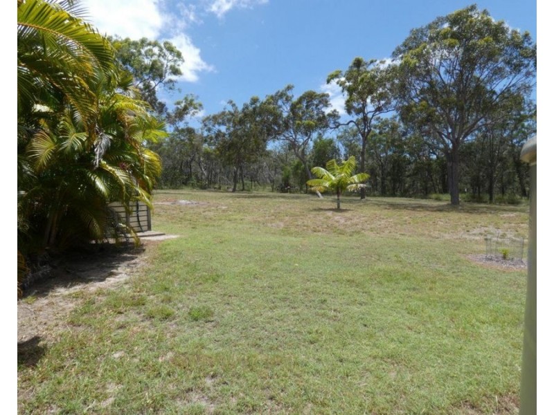 60 Oceania Court, Deepwater QLD 4674