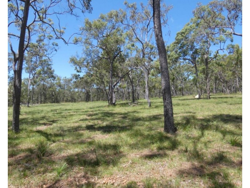 411 Pacific Drive, Deepwater QLD 4674