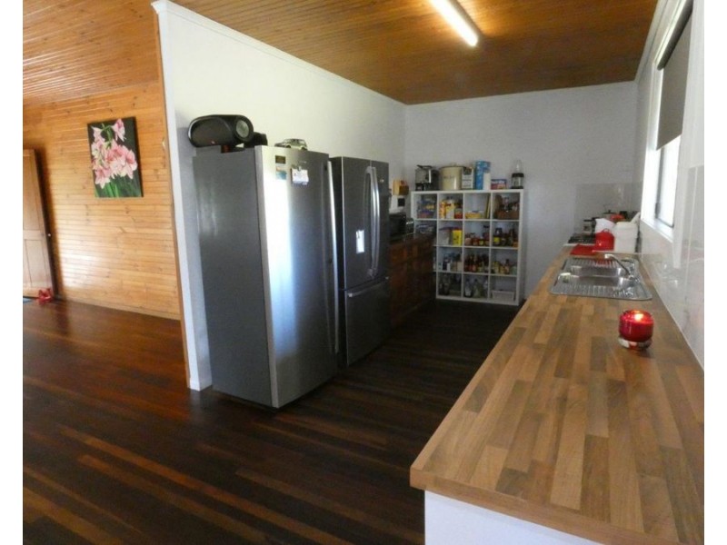 1846 Tableland Road, Mount Maria QLD 4674