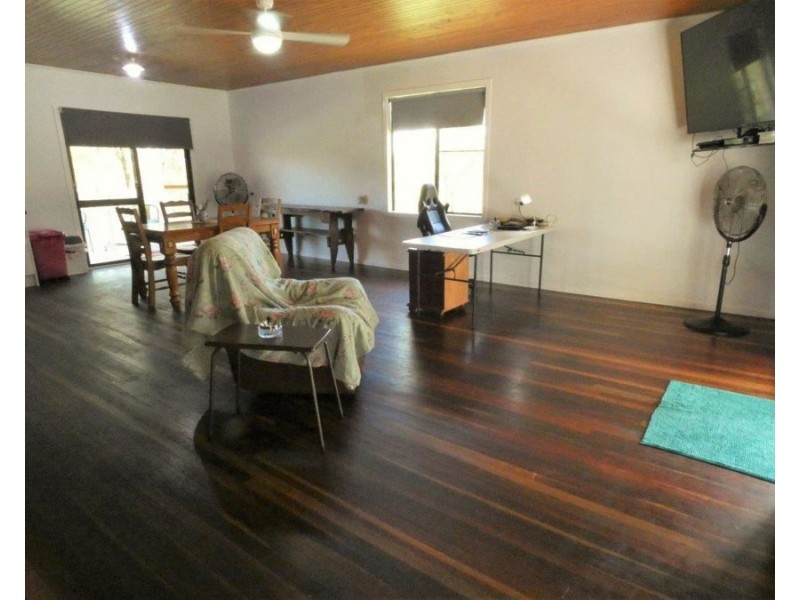 1846 Tableland Road, Mount Maria QLD 4674