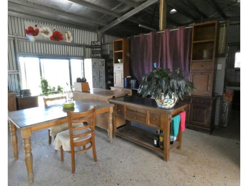 360 Cross Road, Euleilah QLD 4674