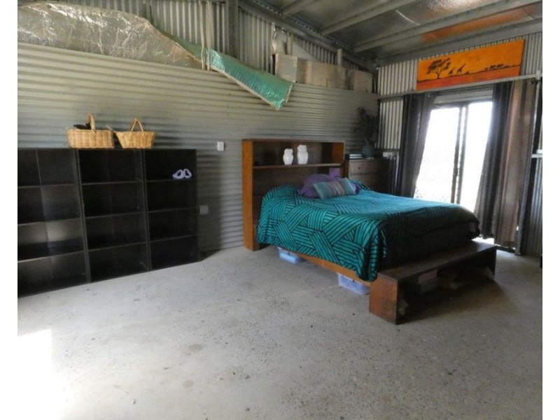 360 Cross Road, Euleilah QLD 4674