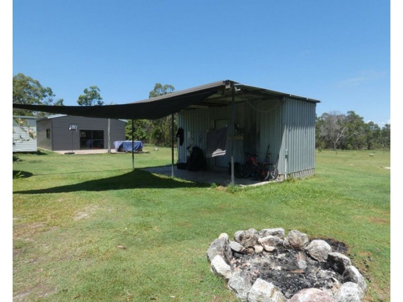 255 Pacific Drive, Deepwater QLD 4674