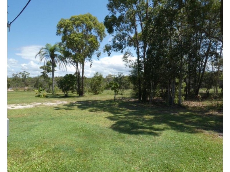 255 Pacific Drive, Deepwater QLD 4674