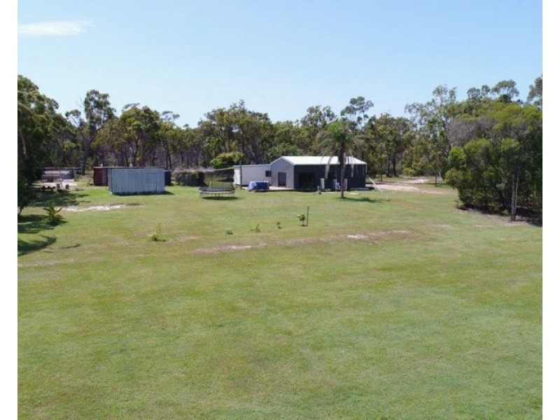 255 Pacific Drive, Deepwater QLD 4674