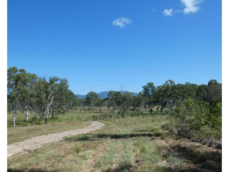 44014 Bruce Highway, Miriam Vale QLD 4677