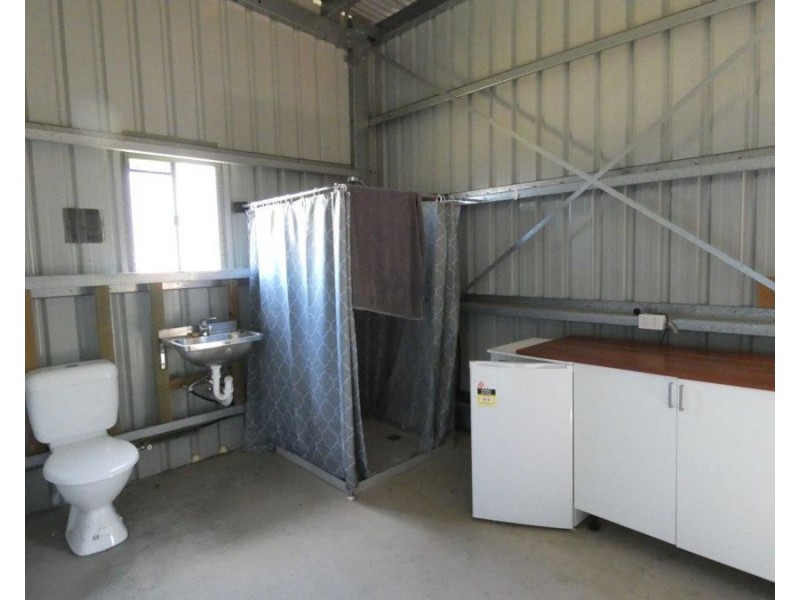 44014 Bruce Highway, Miriam Vale QLD 4677