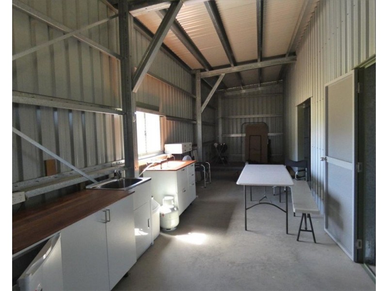 44014 Bruce Highway, Miriam Vale QLD 4677