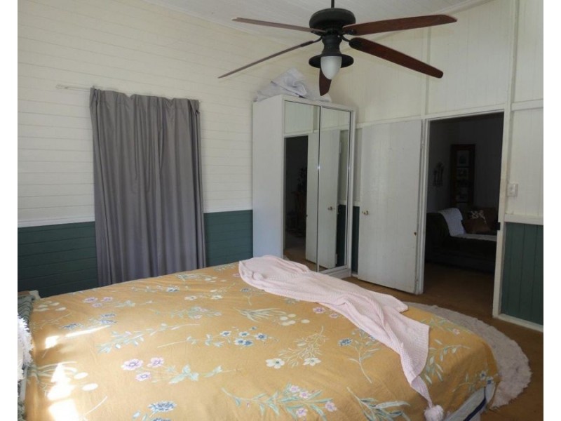 1216 Tableland Road, Mount Maria QLD 4674