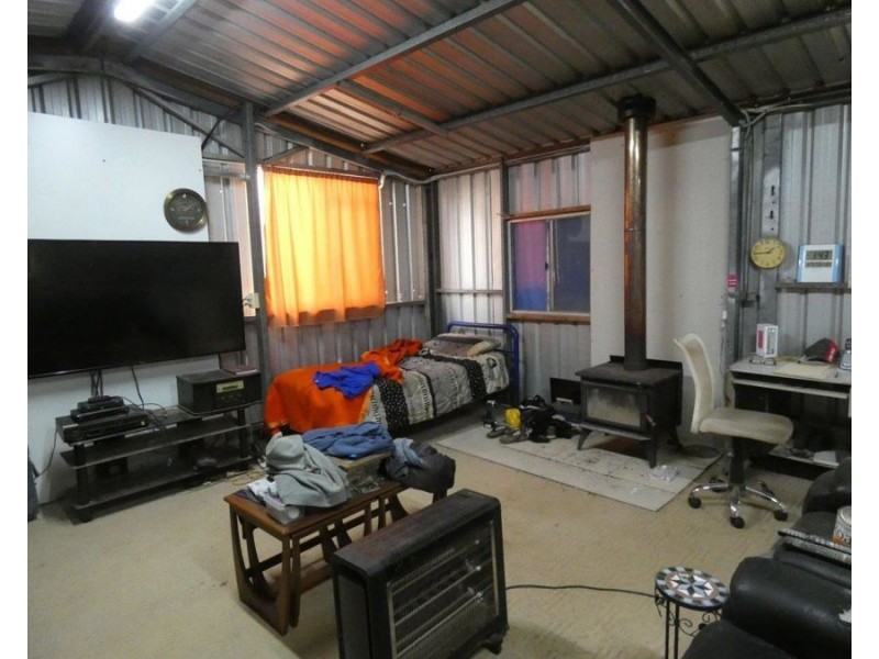 420 Matchbox Road, Deepwater QLD 4674