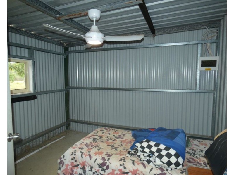 420 Matchbox Road, Deepwater QLD 4674