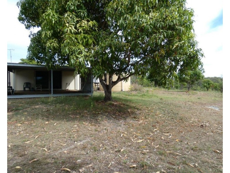 420 Matchbox Road, Deepwater QLD 4674