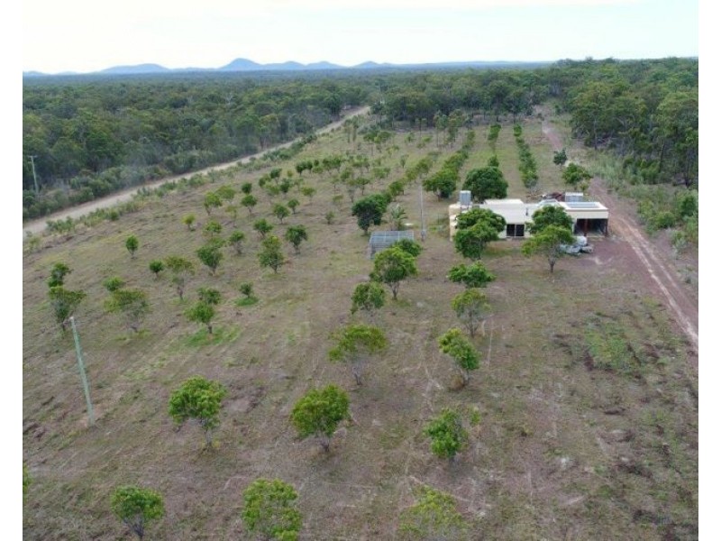 420 Matchbox Road, Deepwater QLD 4674