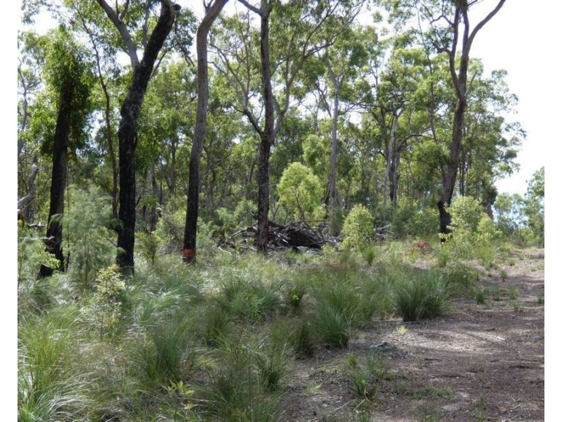 420 Matchbox Road, Deepwater QLD 4674