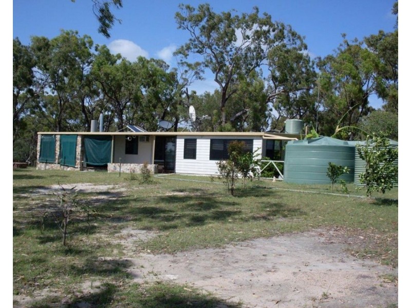 580 Clarks Drive, Foreshores QLD 4678