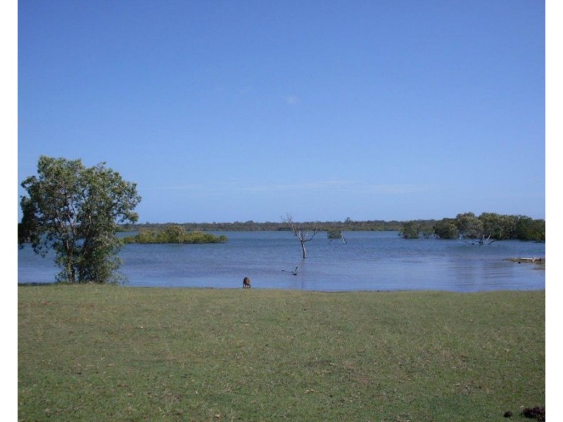 580 Clarks Drive, Foreshores QLD 4678