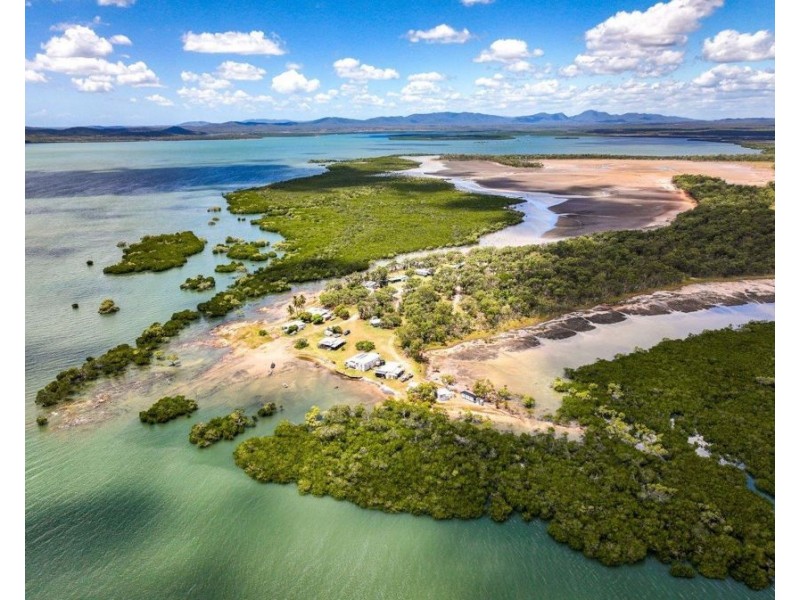 580 Clarks Drive, Foreshores QLD 4678