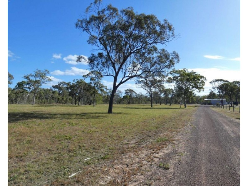 193 Maude Hill Road, Deepwater QLD 4674