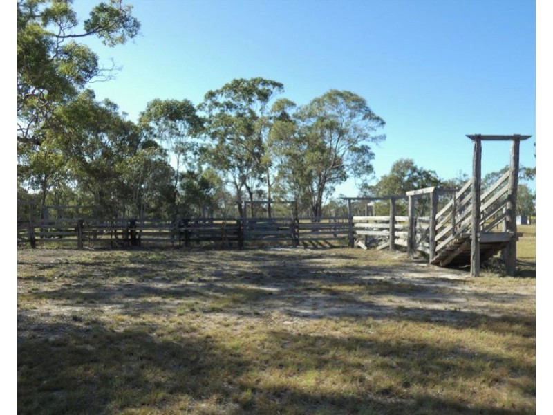 193 Maude Hill Road, Deepwater QLD 4674