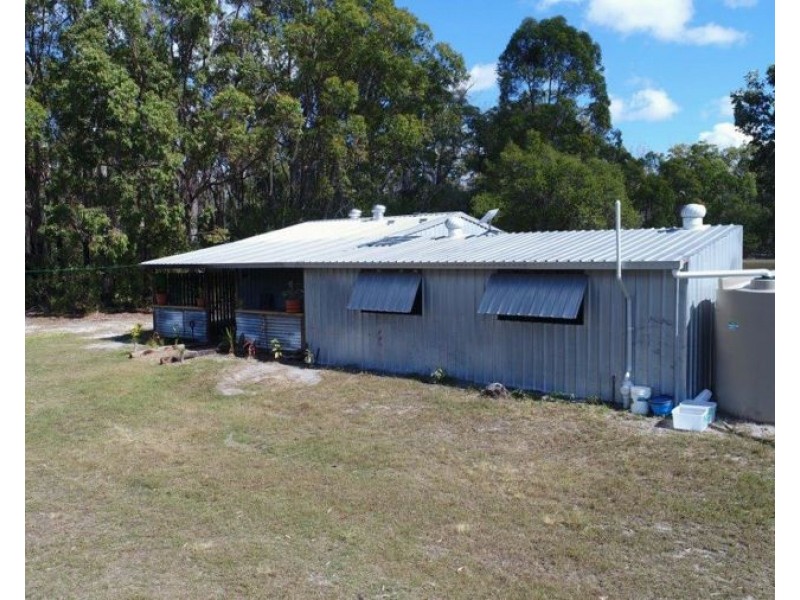 800 Capricornia Drive, Deepwater QLD 4674
