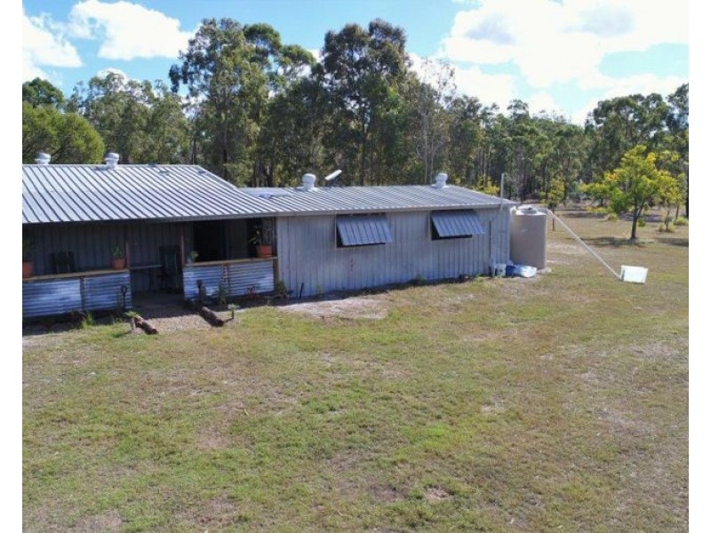 800 Capricornia Drive, Deepwater QLD 4674