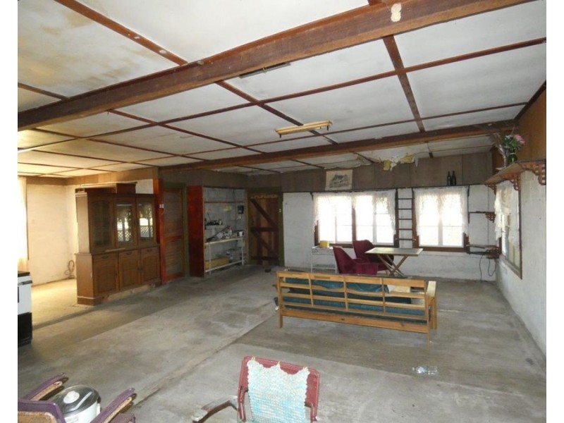 2023 Tableland Road, Mount Maria QLD 4674