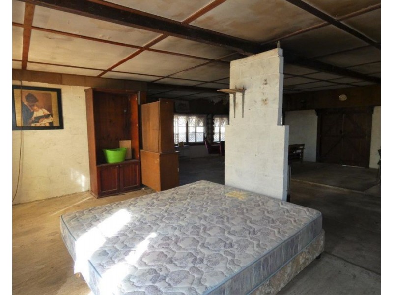 2023 Tableland Road, Mount Maria QLD 4674