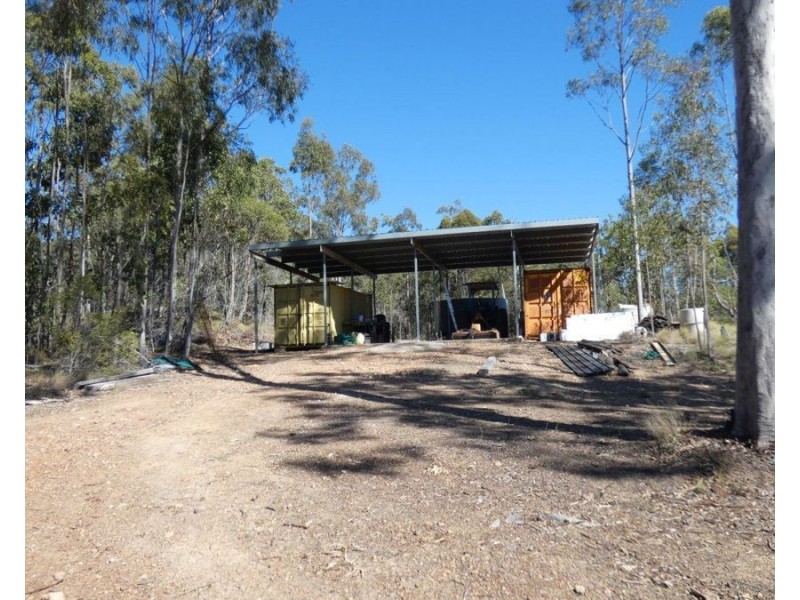 255 Mollenhagens Road, Winfield QLD 4670