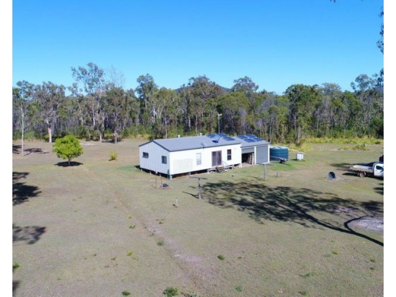 736 Matchbox Road, Deepwater QLD 4674
