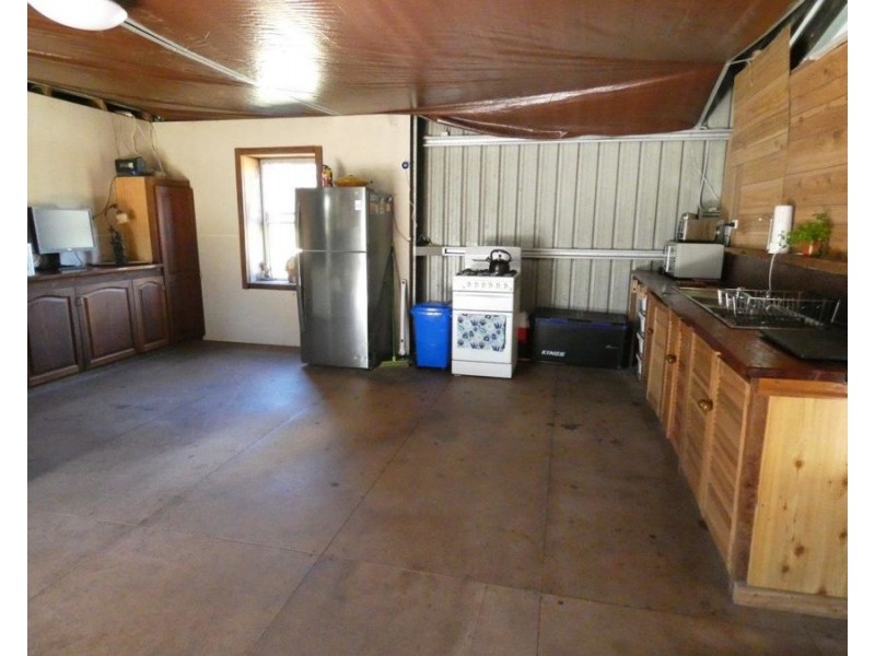 736 Matchbox Road, Deepwater QLD 4674