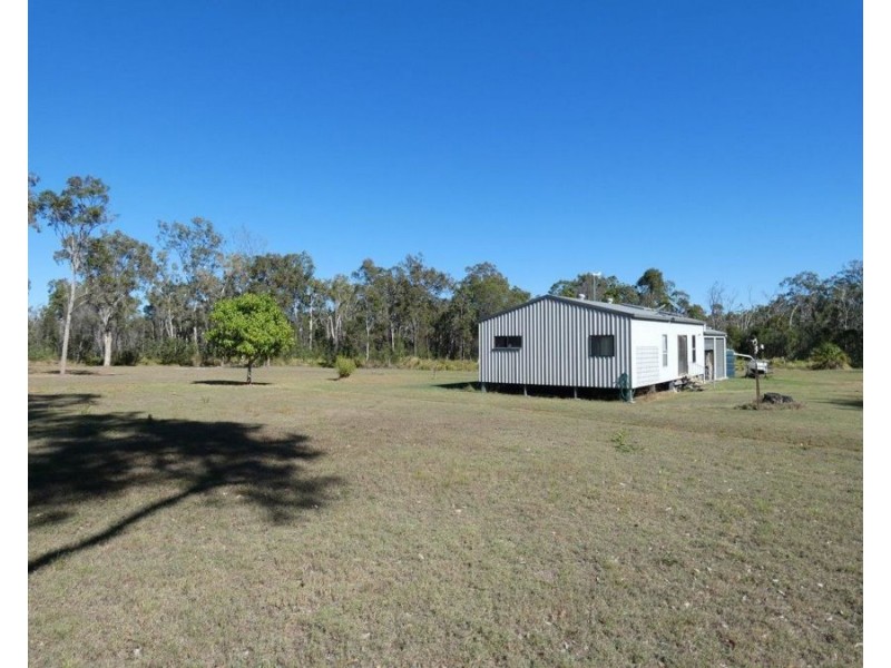 736 Matchbox Road, Deepwater QLD 4674