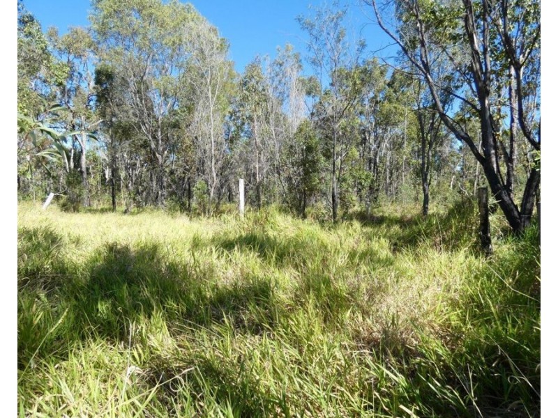 736 Matchbox Road, Deepwater QLD 4674